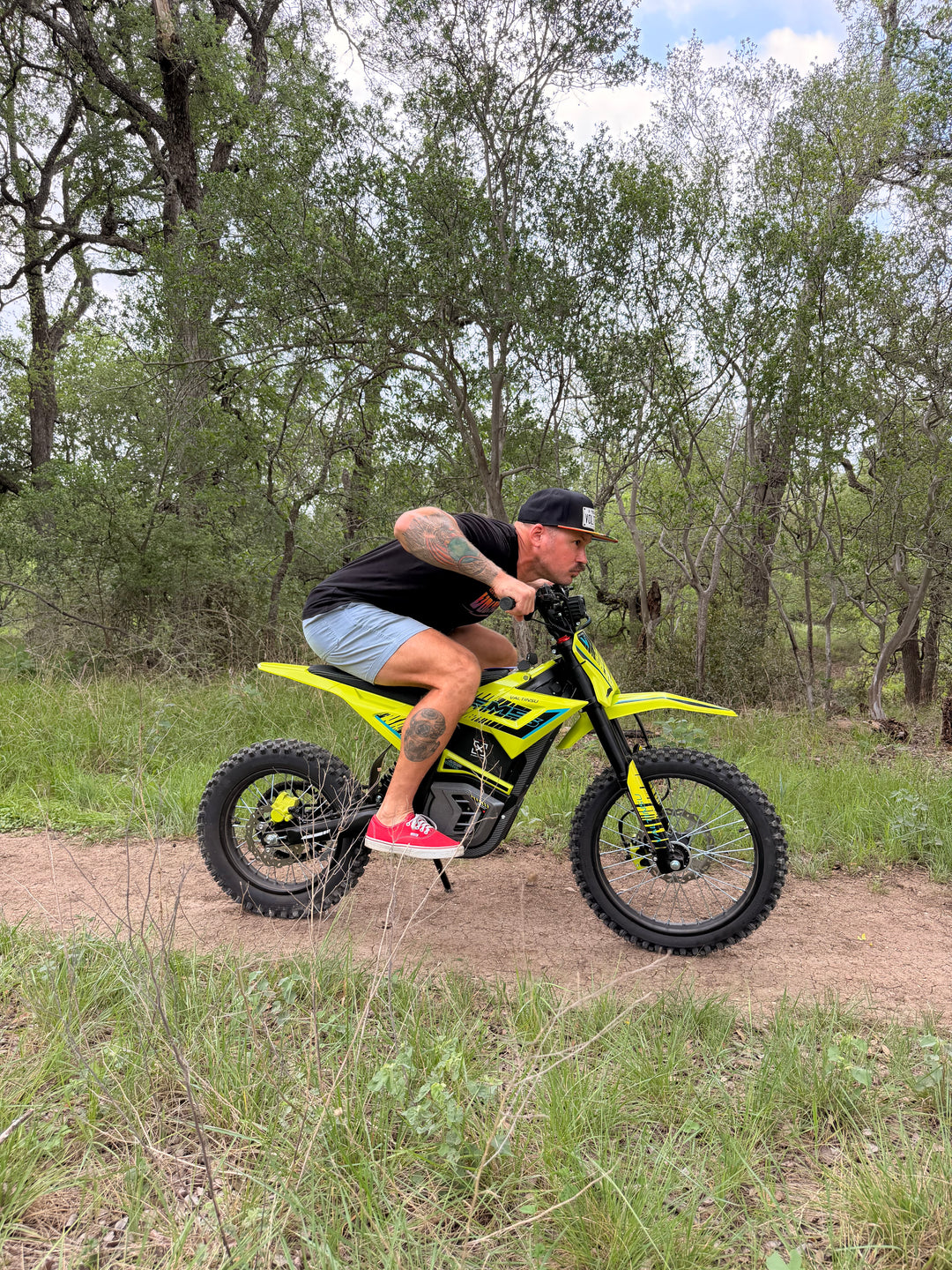 2026 Valtinsu EM-5 PRO 60V Electric Pit Bike 40+ MPH - Green