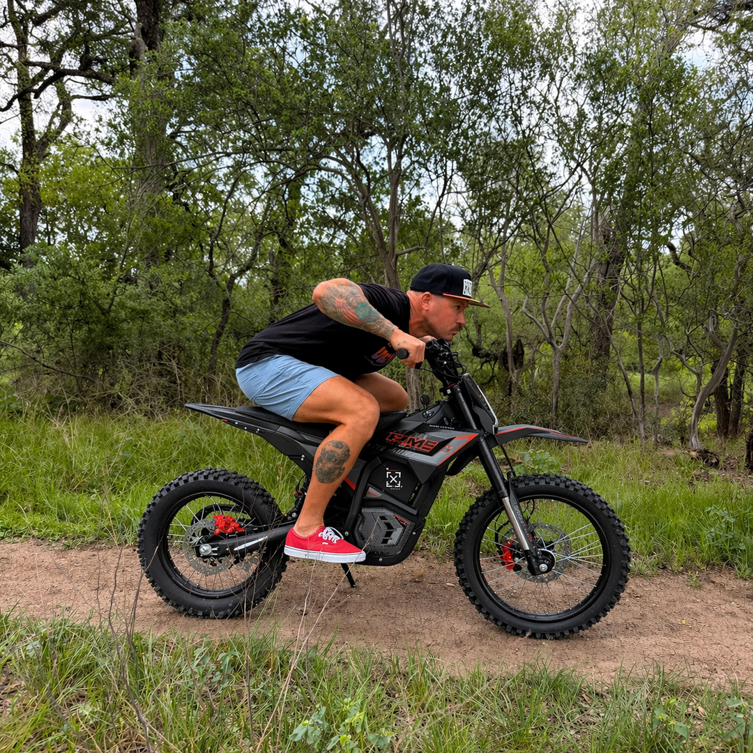 2026 Valtinsu EM-5 PRO 60V Electric Pit Bike 40+MPH - BLACK