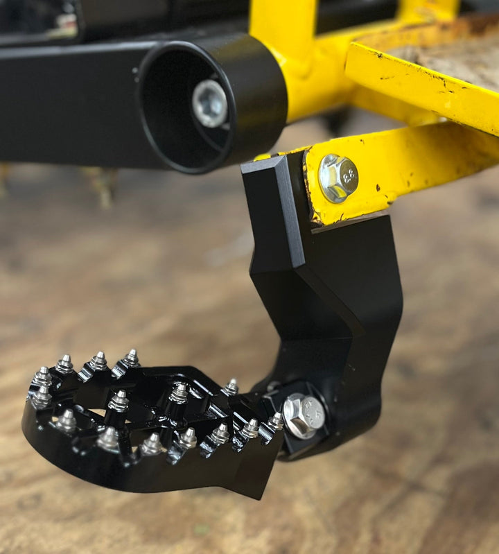Modified Razor Lowering Foot Pegs