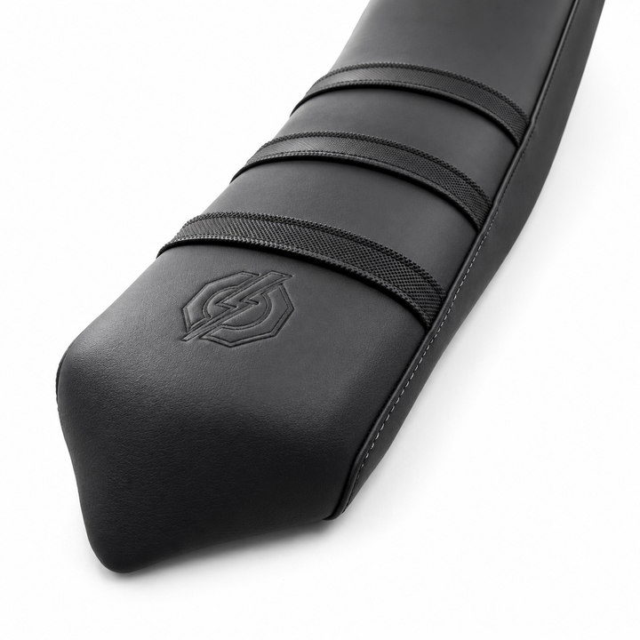 Tuttio Soleil 01 - Bolts & Volts Stunter Seat Cover